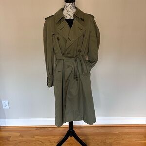 Vintage Burberry’s Trench Coat Olive Nova Check with Removable Liner.